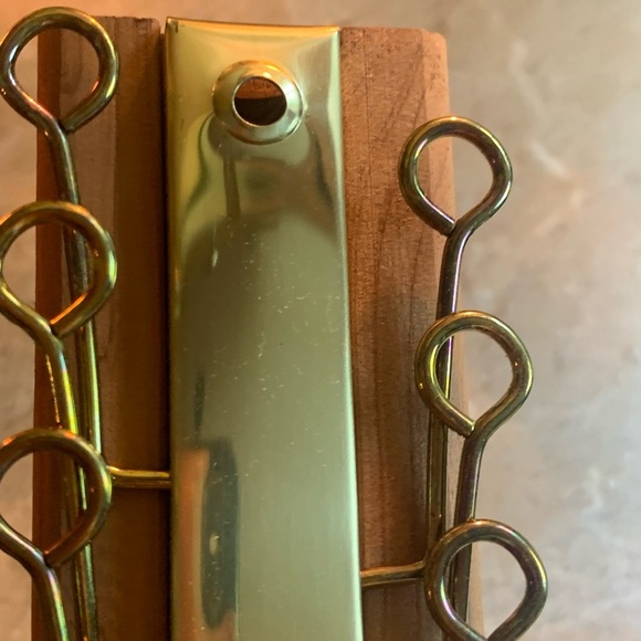 Cedar And Brass, 24 Hook Automatic Tie Rack. Vintage. Made In USA - Picture 8 of 12